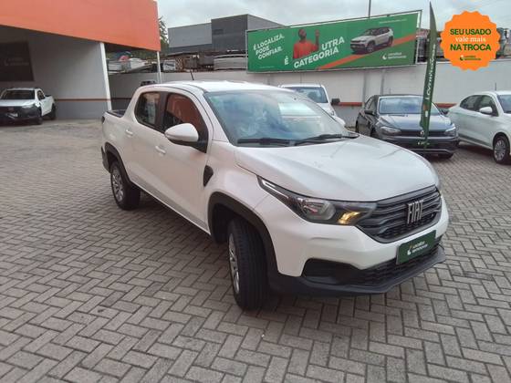 FIAT STRADA 1.3 FIREFLY FLEX FREEDOM CS MANUAL FIAT STRADA 1.3 FIREFLY FLEX FREEDOM CS MANUAL